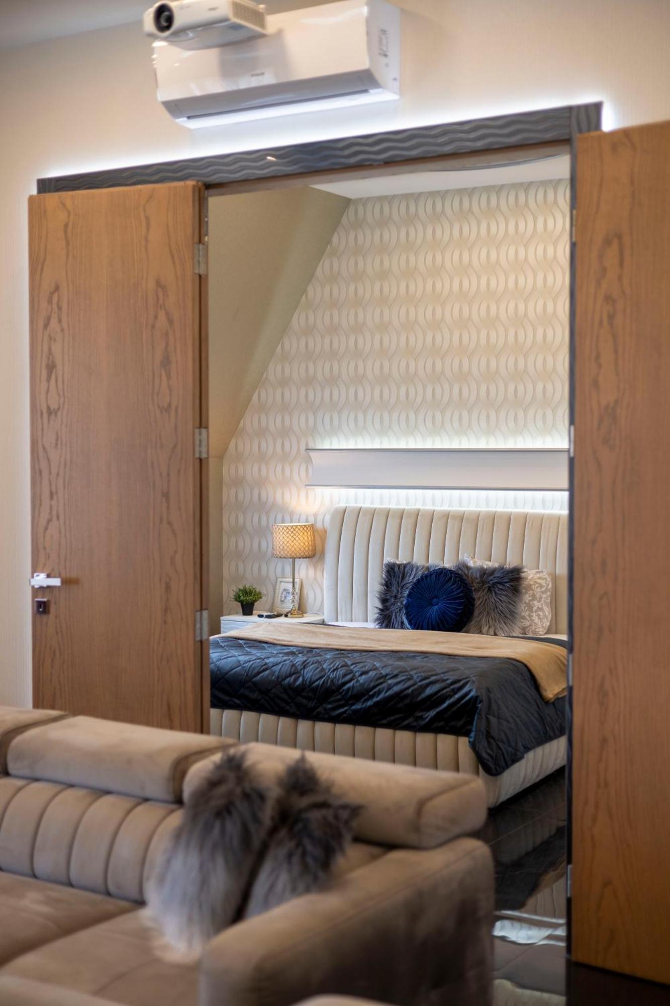 Luxury Royal Central Apartment By Prestige Homes 布达佩斯 外观 照片